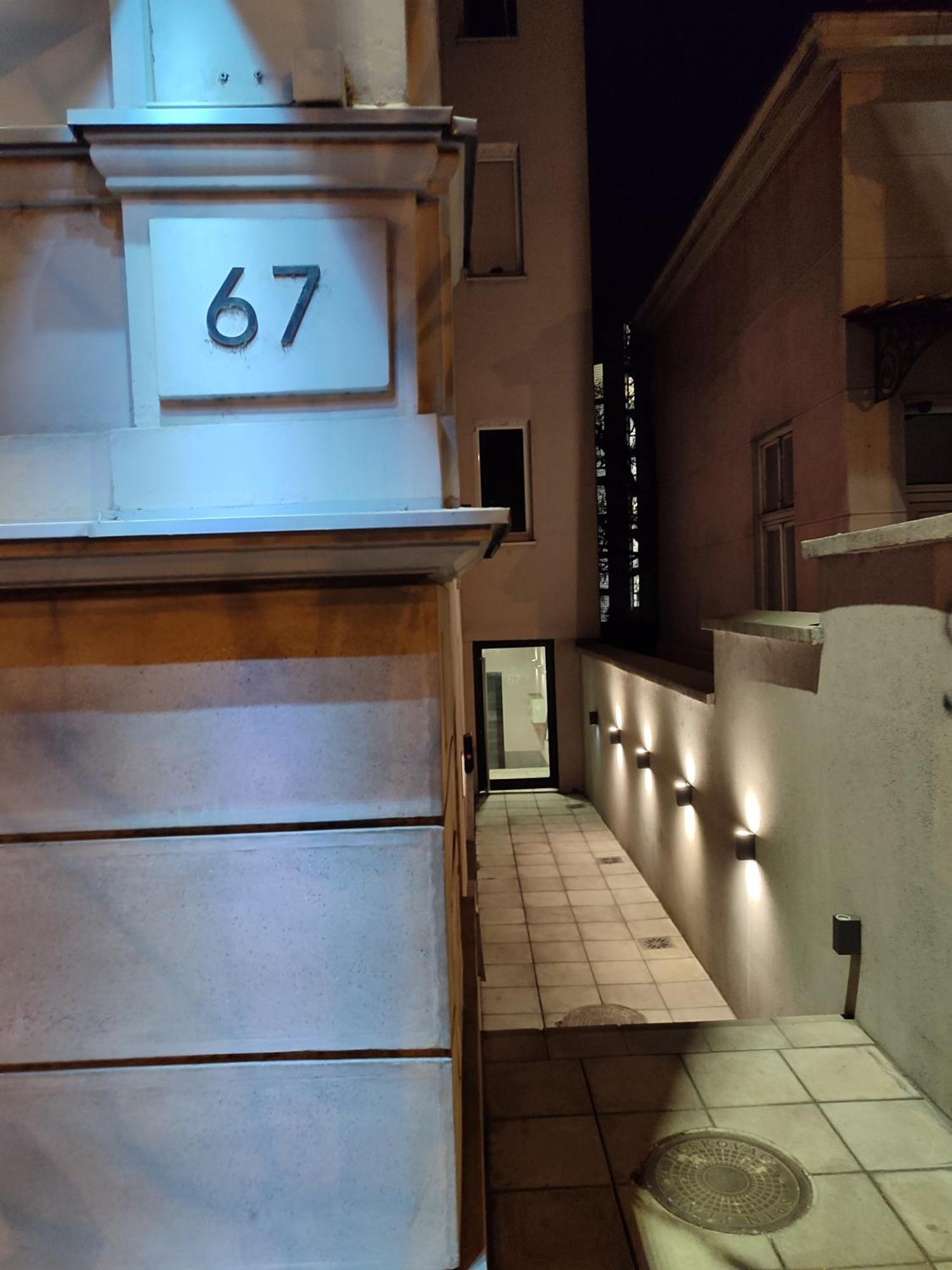 Studio Apartman Free Parking Rubikon Belgrad Exterior foto